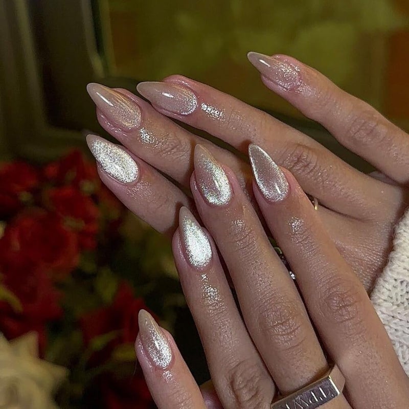 KQueenest Glitter Cat Eye Press on Nails Medium Short Almond, 30 Pcs Thick Cute Acrylic Nails Press on, Gel Fake Nails Short with UV Coating, Reusable Glue on Nails for Women Small Hand, Nude Sparkle - Image 2