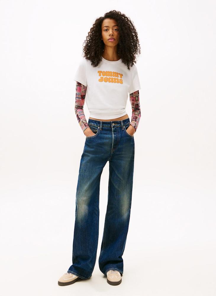 TOMMY JEANS Graphic Crew Neck T-Shirt - Image 4