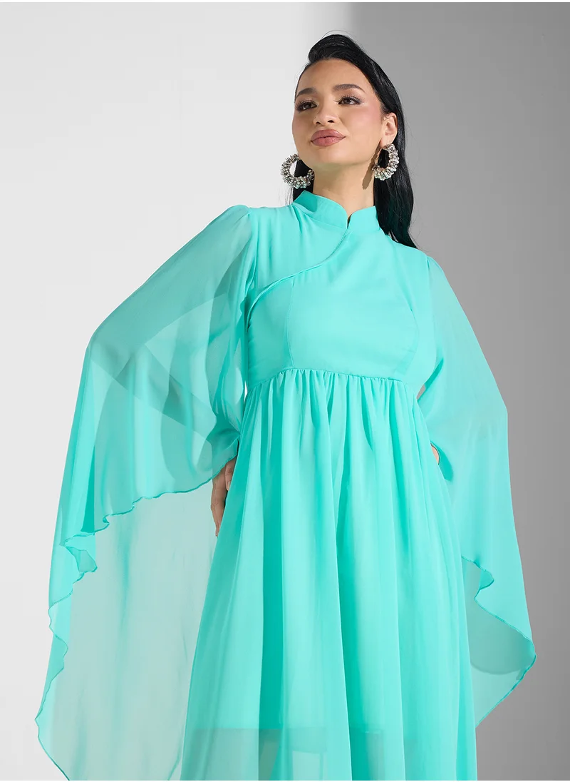 خزانة Cape Sleeve Dress