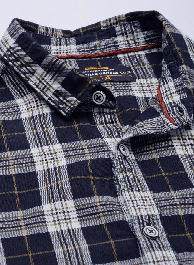 The Indian Garage Co Men Slim Fit Checkered Full Sleeves Spread Collar Casual Shirt