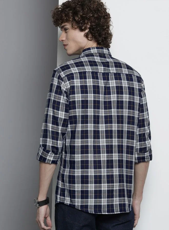 The Indian Garage Co Men Slim Fit Checkered Full Sleeves Spread Collar Casual Shirt