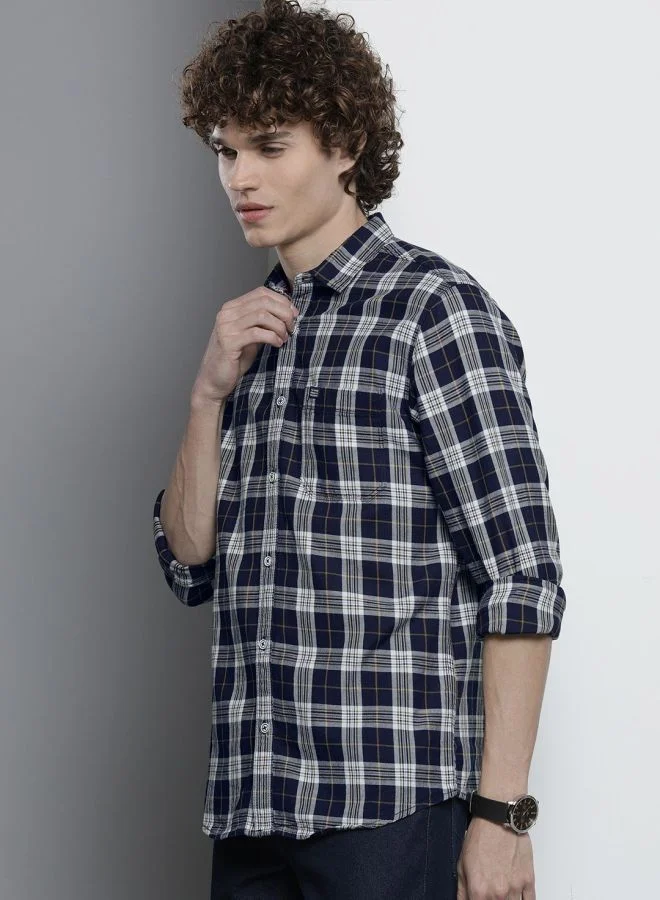 The Indian Garage Co Men Slim Fit Checkered Full Sleeves Spread Collar Casual Shirt