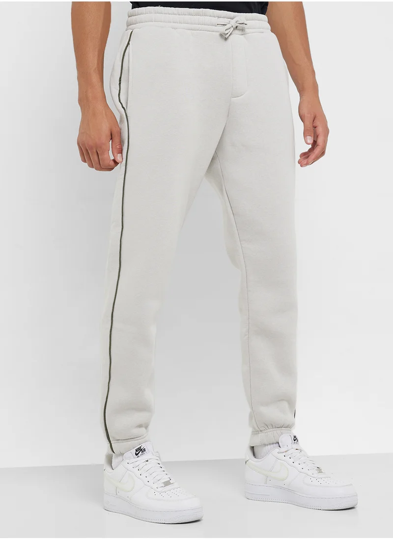 كوتون Drawstring Strip Printed Pocket Detail Jogger Sweatpants
