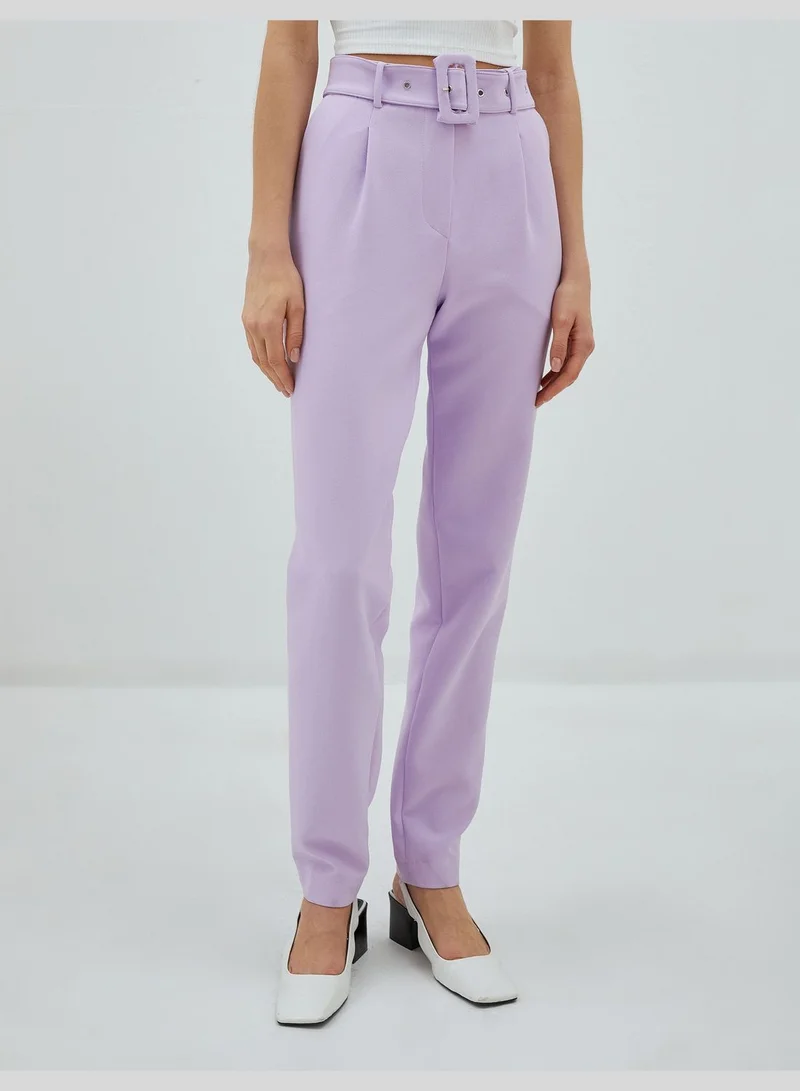 KOTON Belted Pleated Pocket Carrot Trousers