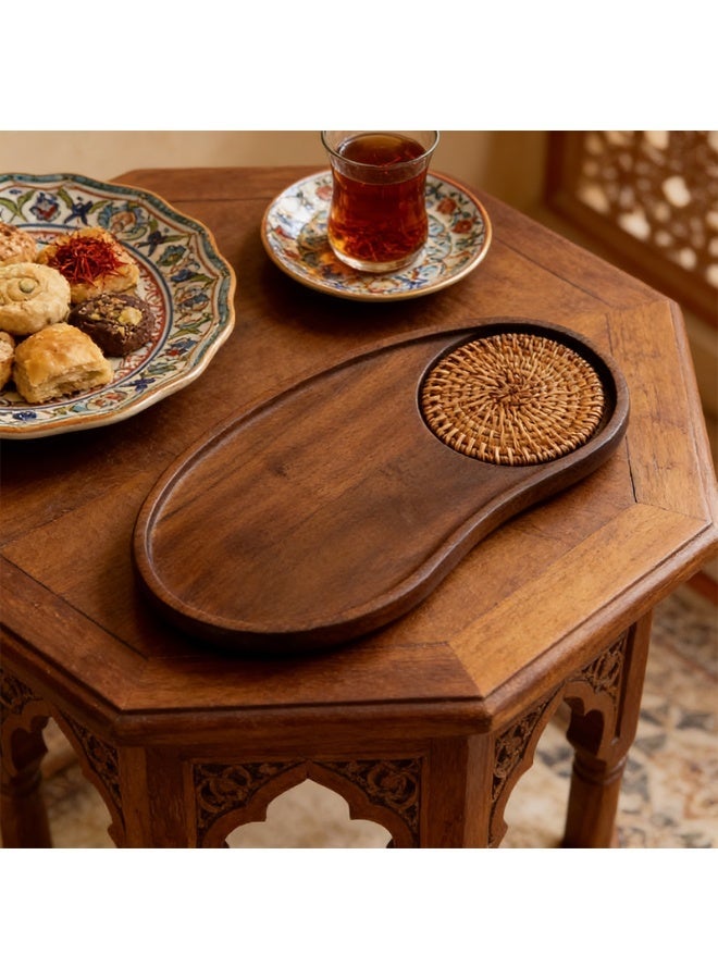 صينية كاجو يدوية من خشب الأكاسيا الطبيعي - طبق تقديم متعدد الاستخدامات مع حامل أكواب من الخيش المنسوج يدوياً، غير منزلق ومتين، مثالي للديكور المنزلي وتقديم القهوة والضيوف - Image 1
