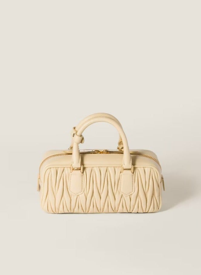 Miu Miu Wander matelassé nappa leather hobo bag - Image 2
