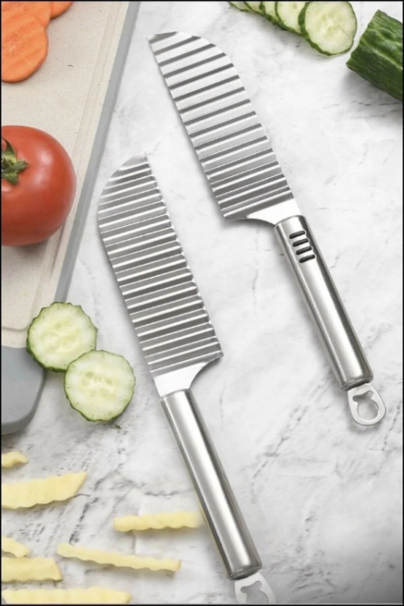Rennway Serrated Potato Cutting Knife - Shaped Vegetable and Fruit Slicer