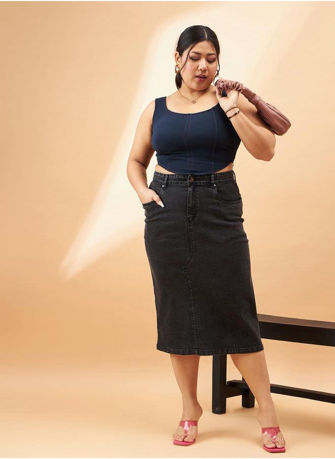 SASSAFRAS - Plus High Rise Denim Skirt with Belt Loops by Styli - Image 1