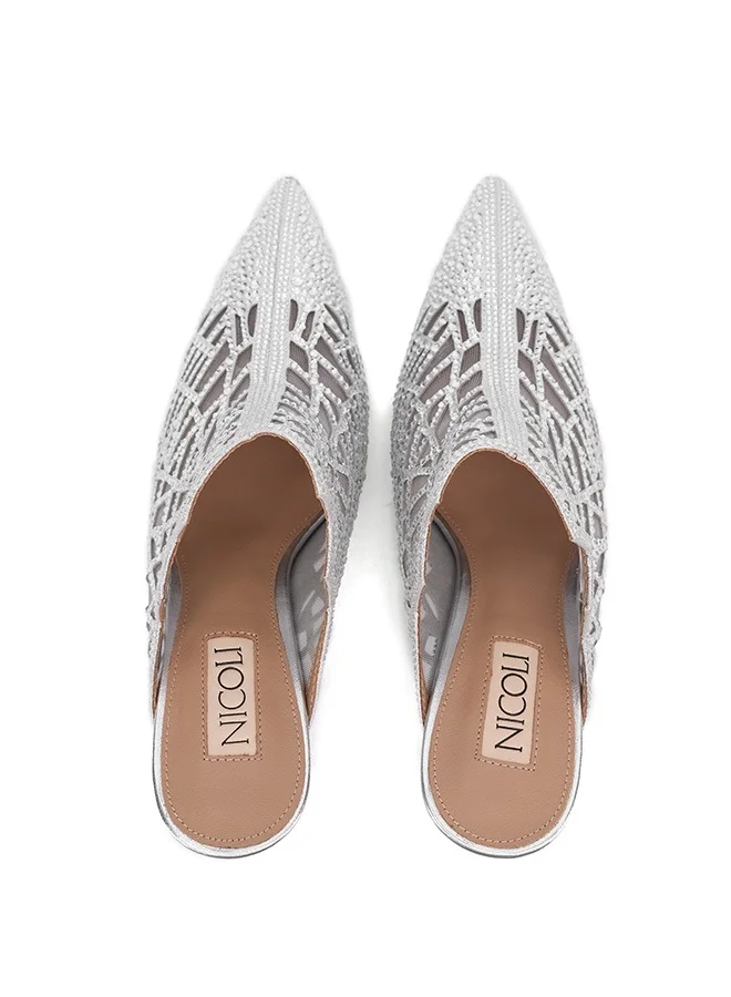 نيكولي أكيلو