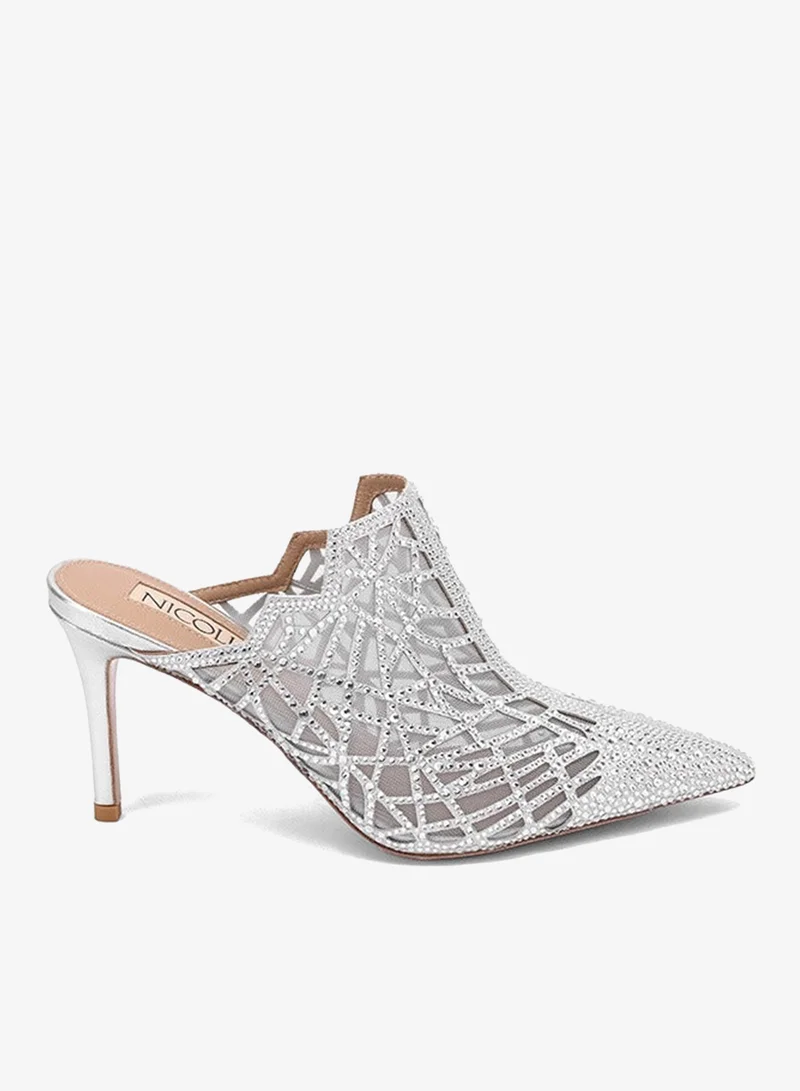 نيكولي أكيلو