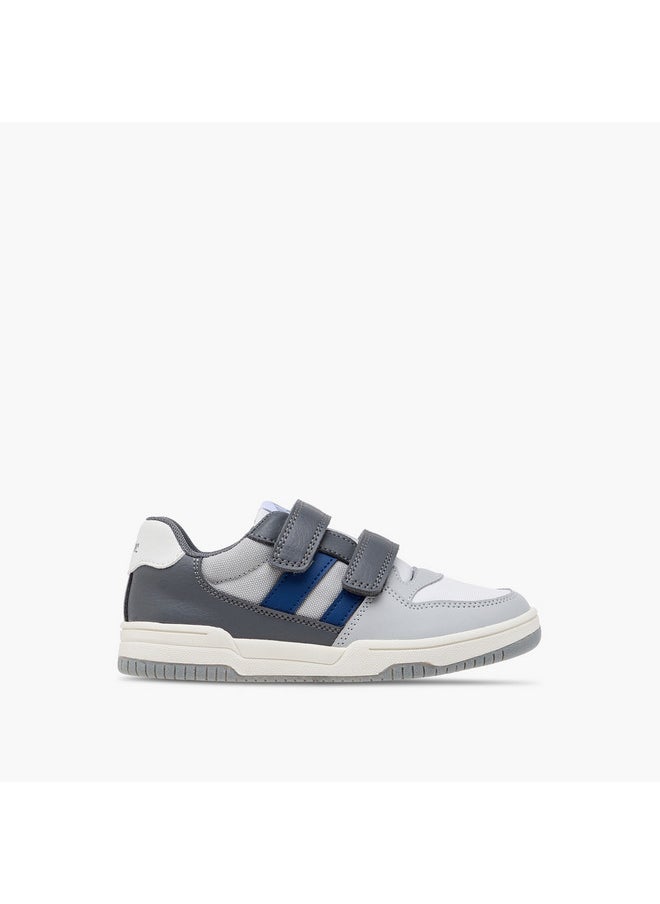 Lee Cooper Boys Panelled Sneakers with Hook and Loop Closure  - Image 3