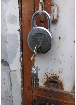 Foora Foora PrimeGuard Round 65mm Padlock with 5 Keys Double Locking 8 Lever gate Shop Shutter PrimeGuard Hardened Shackle Lock and Keys Door Lock for Home Original Photo  - Image 3