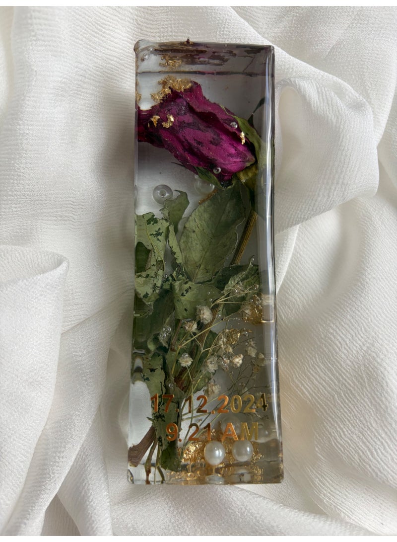 Hazel Vistaa Rose Preservation with Text - Image 3