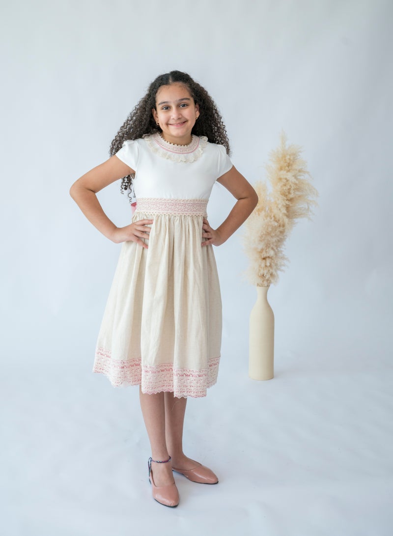 LALEENA Vintage Lace Charm Dress - Image 2