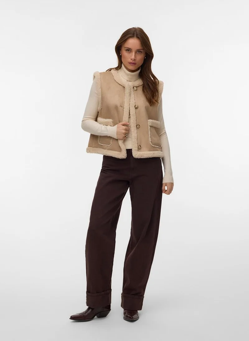 فيرو مودا VMISLA Short Teddy Waistcoat