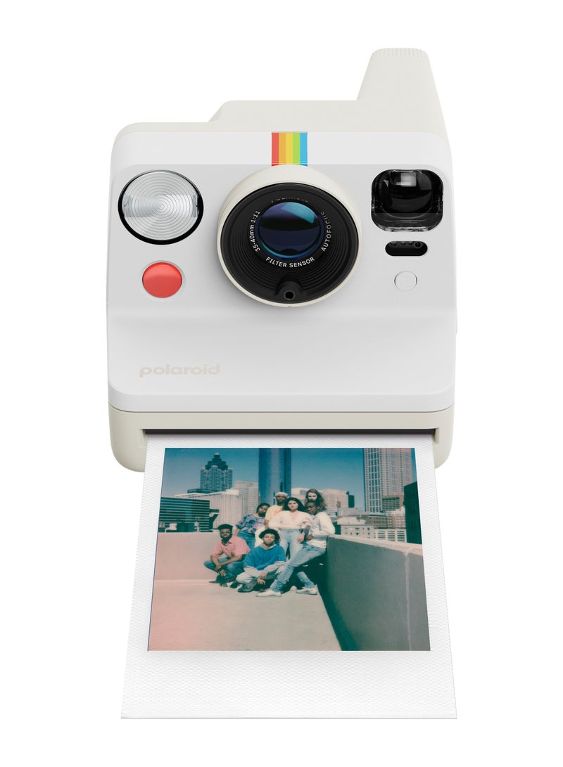 Polaroid Now Generation 3 Starter Set | Iconic Analog Instant Camera with Autofocus 2-Lens System, Double Exposure, Self-Timer, USB-C Charging | Includes Color i-Type Film - White - Image 2