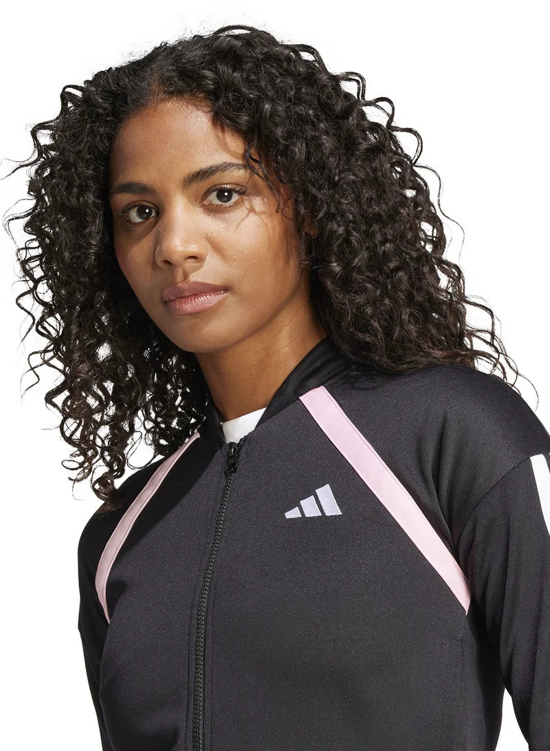 اديداس بدلة رياضية بشعار