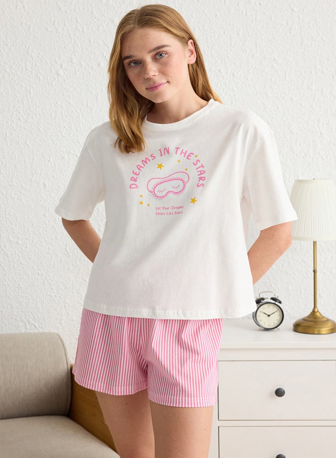 trendyol Pink Cotton Striped Slogan Printed Sleep Band Shorts Knitted Pajama Set - Image 2