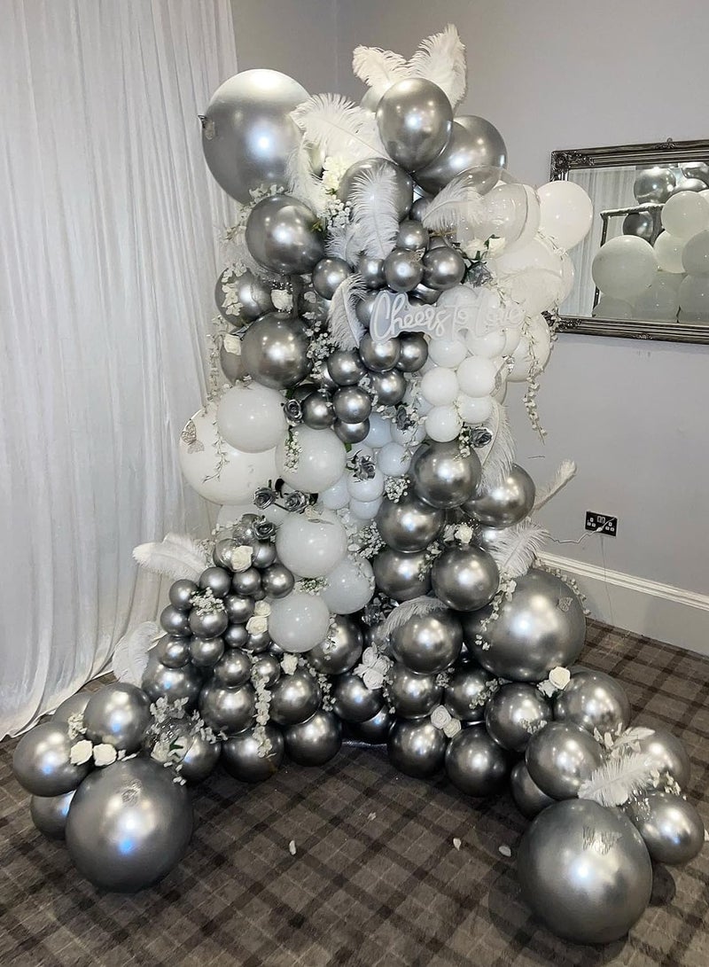 SYOSI Disco Ball Balloons Arch Kit, White and Silver Different Sizes Garland with Large Metallic Mirror Balls Balloons, Confetti for Party Decorations Decor Ornament  - Image 4