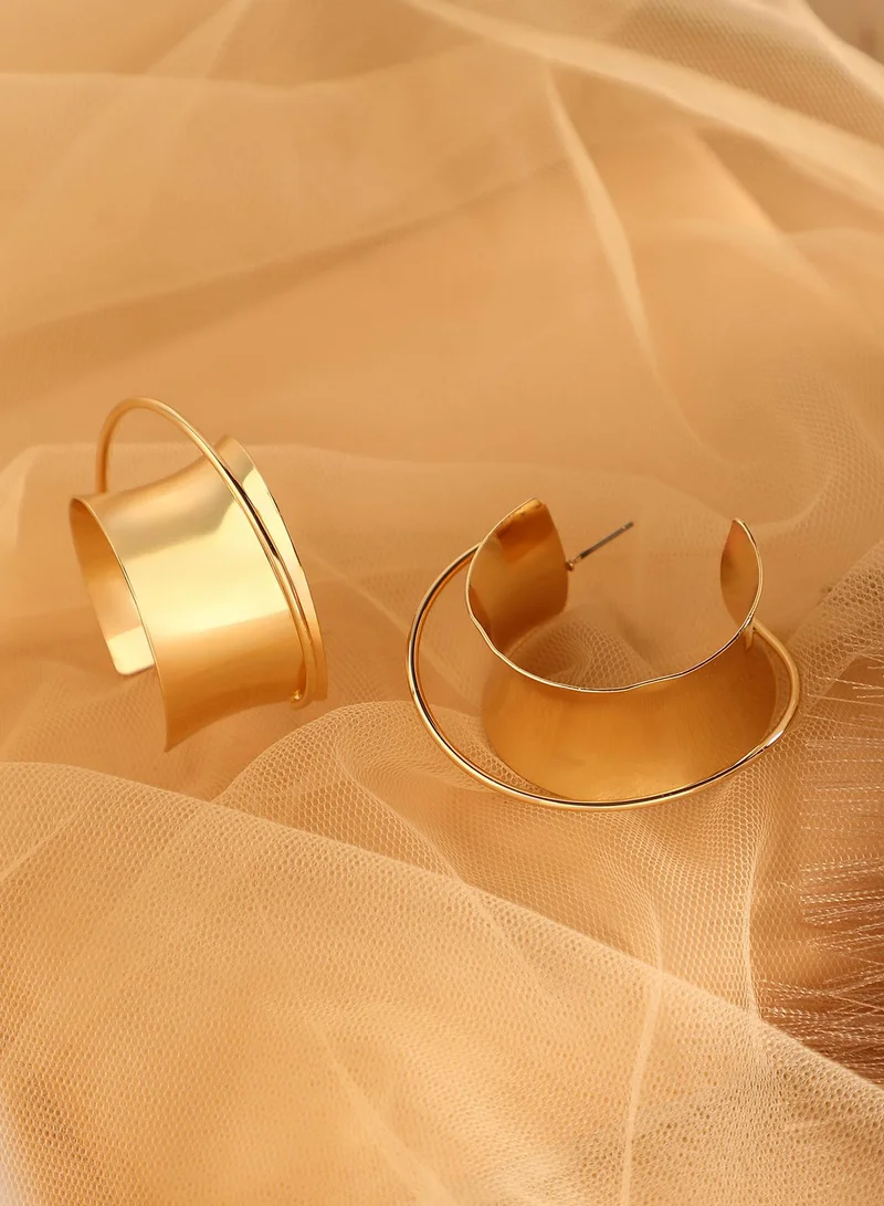 سوهي أقراط نصف دائرية نسائية بلون ذهبي كاليفورنيا