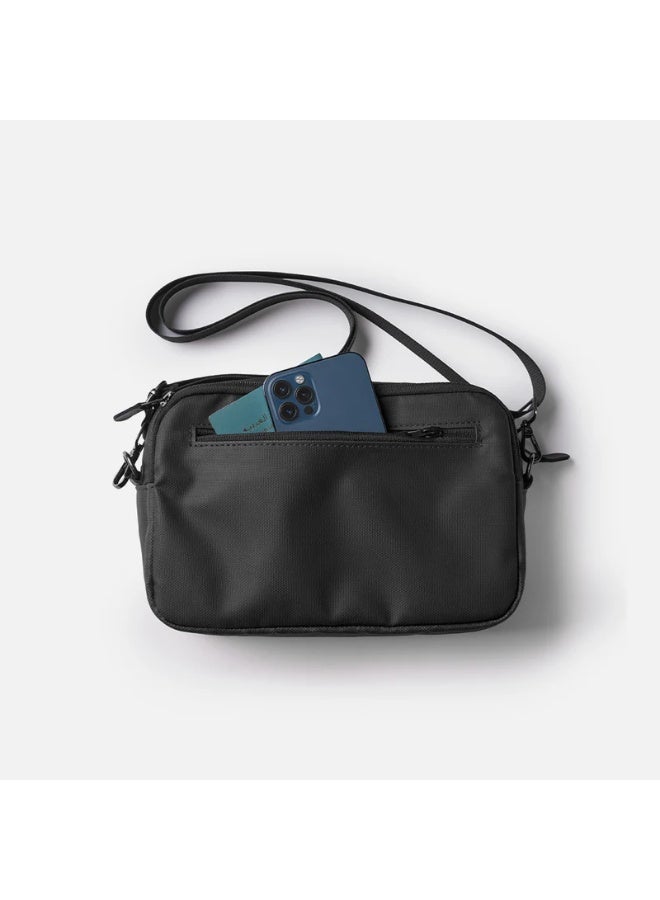 Hitch Flux — Urban Crossbody Bag - Black - Image 4