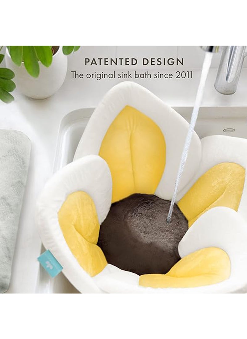 SAPU - Comfortable Baby Bath Seat Flower Shaped (4 Petal) Bathtub - Ideal For 0 To 6 Month Baby - Fits In All Sinks - Image 1