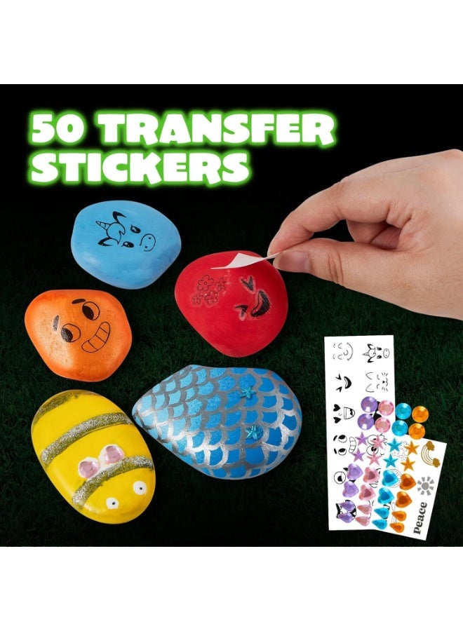 JAYATO طقم رسم الصخور للأطفال يتلألأ في الظلام مجموعة الصخور DIY ألعاب الحرف للأطفال هدايا حفلات عيد الميلاد ألعاب أنشطة ممتعة إبداعية طقم فن مع 10 صخور، 6 معدنية، 6 عادية، 5 ألوان تتلألأ في الظلام، ملصقات، جواهر للأطفال من عمر 4 سنوات فما فوق، - Image 4