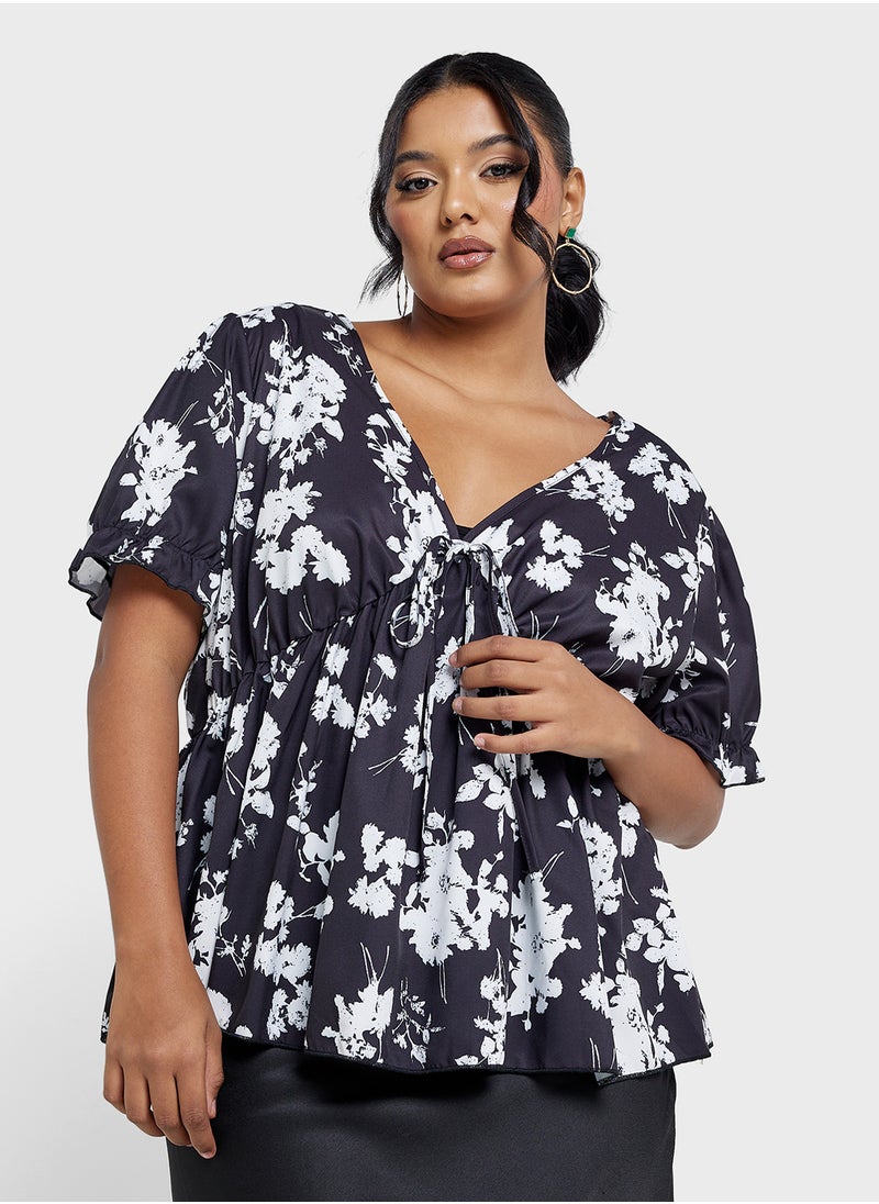 Ginger Plus - V Neck Floral Print Blouse - Image 1