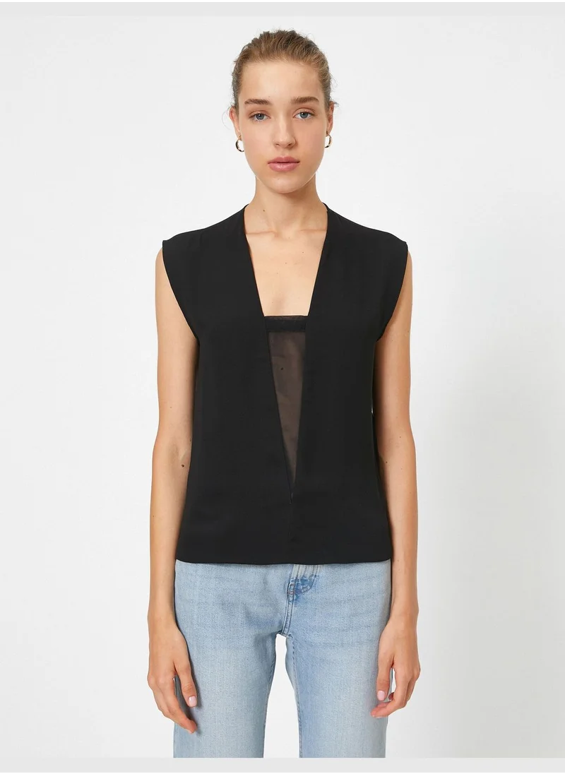 كوتن V Neck Sleeveless Neck Detailed Blouse