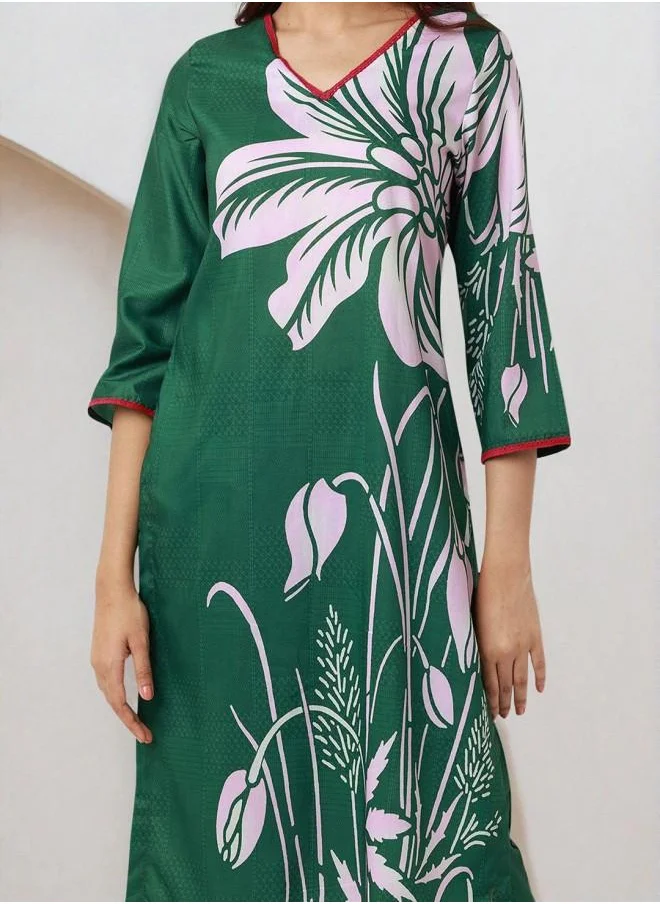 آي شين Tunic Women Green Polyester Kurta Set with Embroidered pattern Tunic and Palazzo features a Round neckline and Three-Fourth Sleeve secured with Elastic closure and styled in Straight Fit ideal for Festive moments — designed to make heads turn.