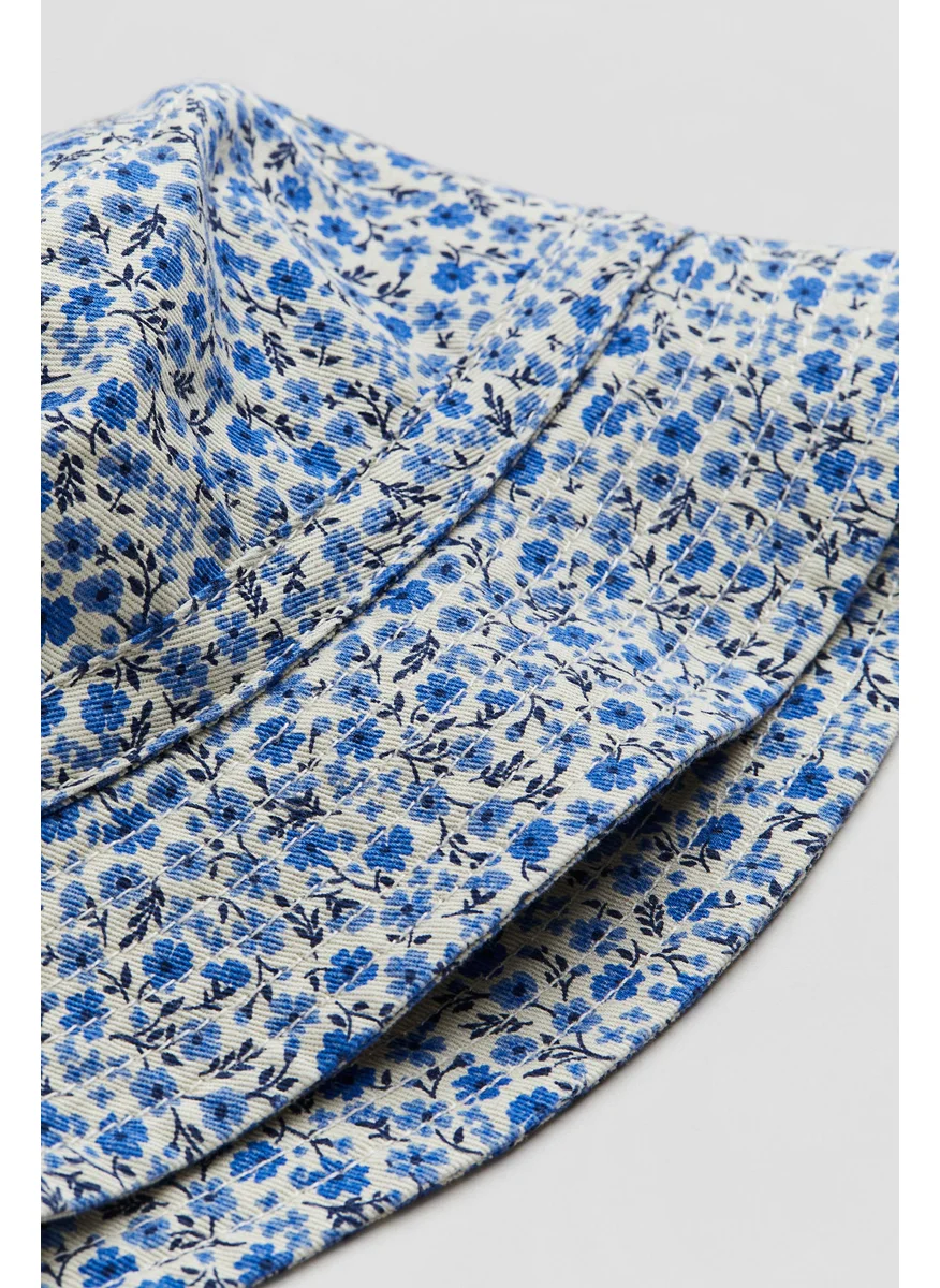 H&M Printed Twill Bucket Hat