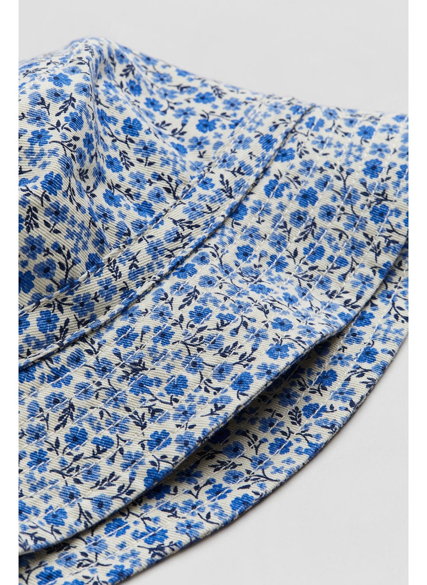 H&M Printed Twill Bucket Hat  - Image 2