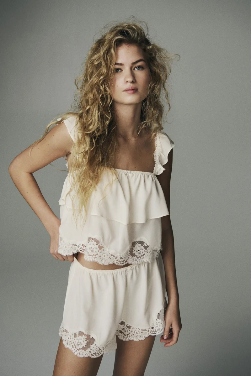 H&M Lace-trimmed pyjama top