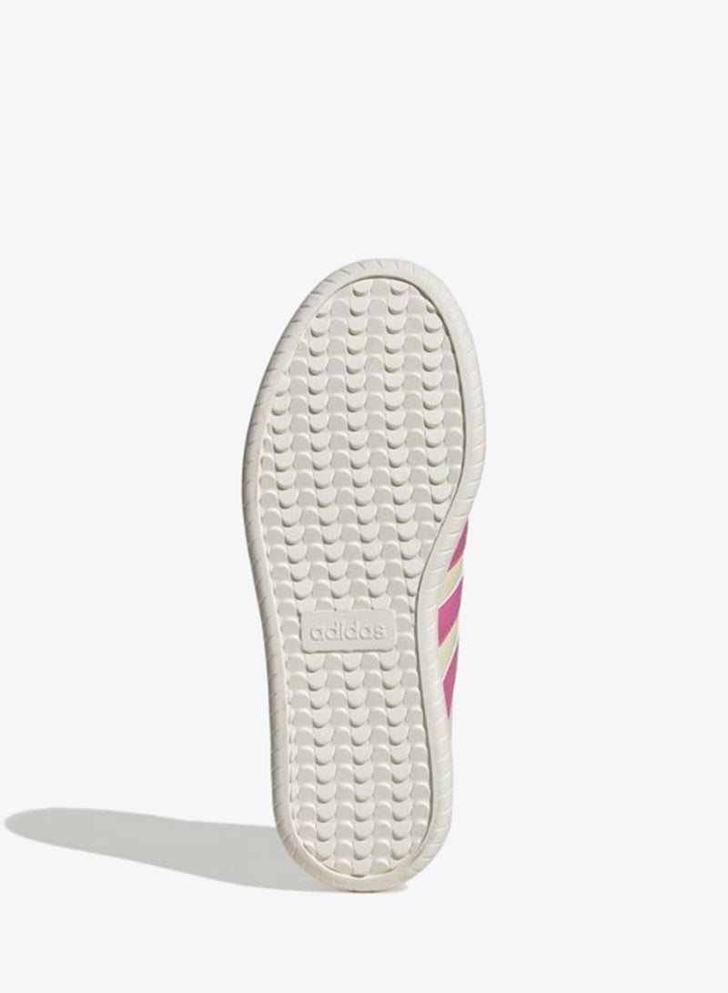 Adidas Barreda W Yellow Sportswear Shoes For Women - Image 4