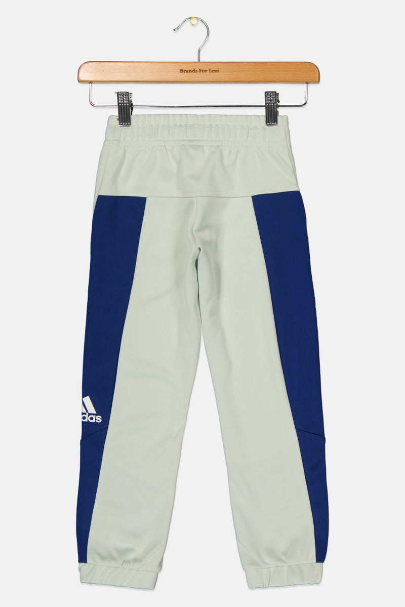 Adidas سروال رياضي للأطفال الأولاد بشعار العلامة التجارية، أخضر نعناعي - Image 3