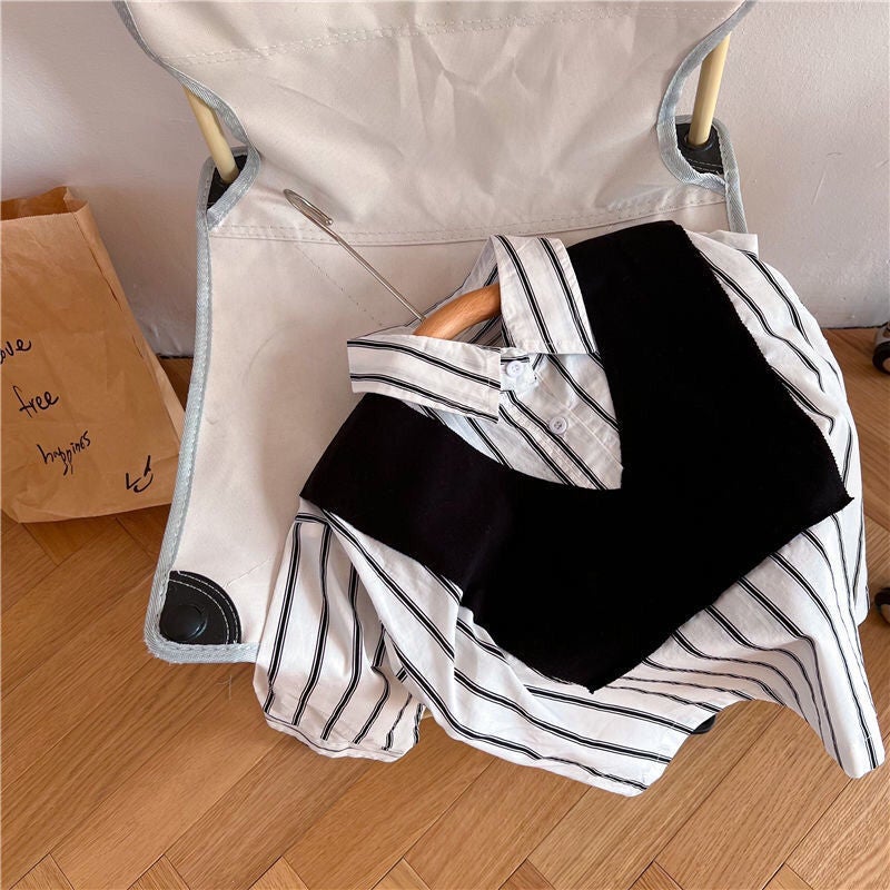 New Boys Shirt 2024 Baby Fake Two-Piece Top Suit Long-Sleeved Sweaters Stylish Loose All-Match Two-Piece Set - Image 1