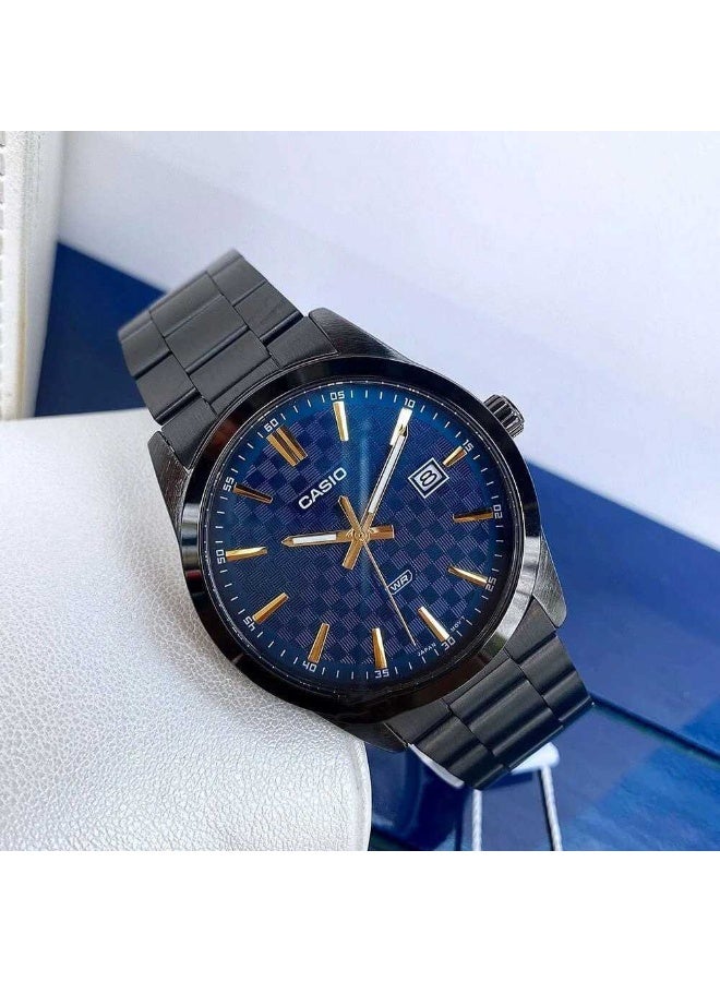كاسيو ساعة كاسيو رجالية ستانلس ستيل باللون الأسود MTP-VD03B-2AUDF – ميناء أزرق بتصميم نحيف مع عرض للتاريخ - Image 4