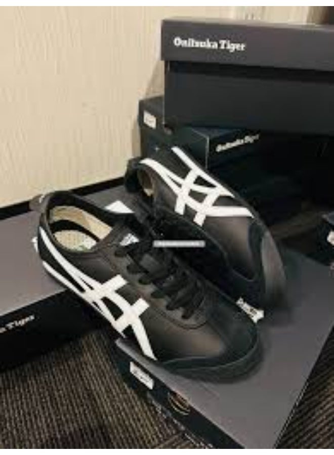 Onitsuka Tiger أونيتيكا تايجر مكسيكو 66 أسود مع خطوط بيضاء مسطحة - Image 1