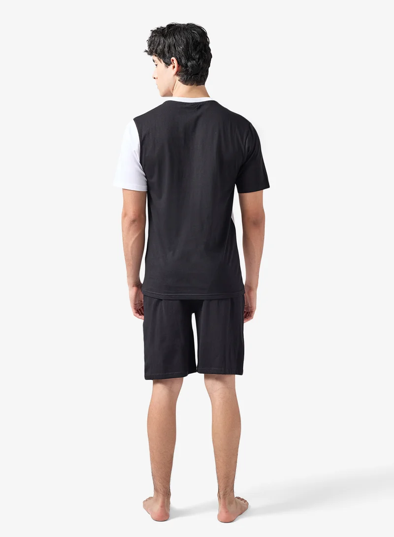 سفنتي فايف طقم بيجامة تي شيرت وشورت