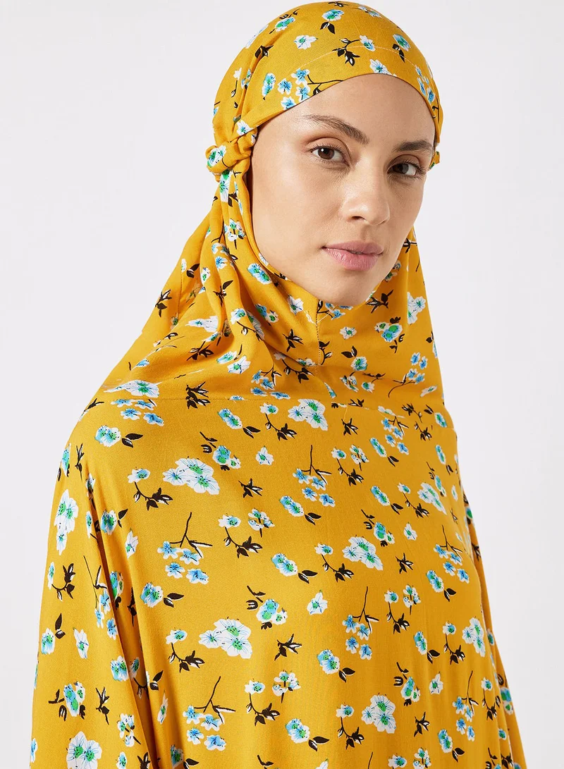 Hayat Praying Dress With Attached Veil