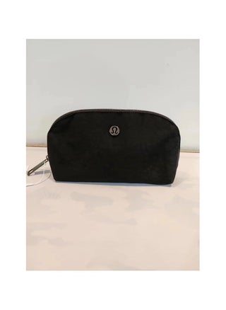 Lululemon Makeup Bag/Storage Bag - pzsku/ZF18D0987184FAC083D39Z/45/_/1733910561/c7014bf6-8413-4336-828e-83e3548db2c9