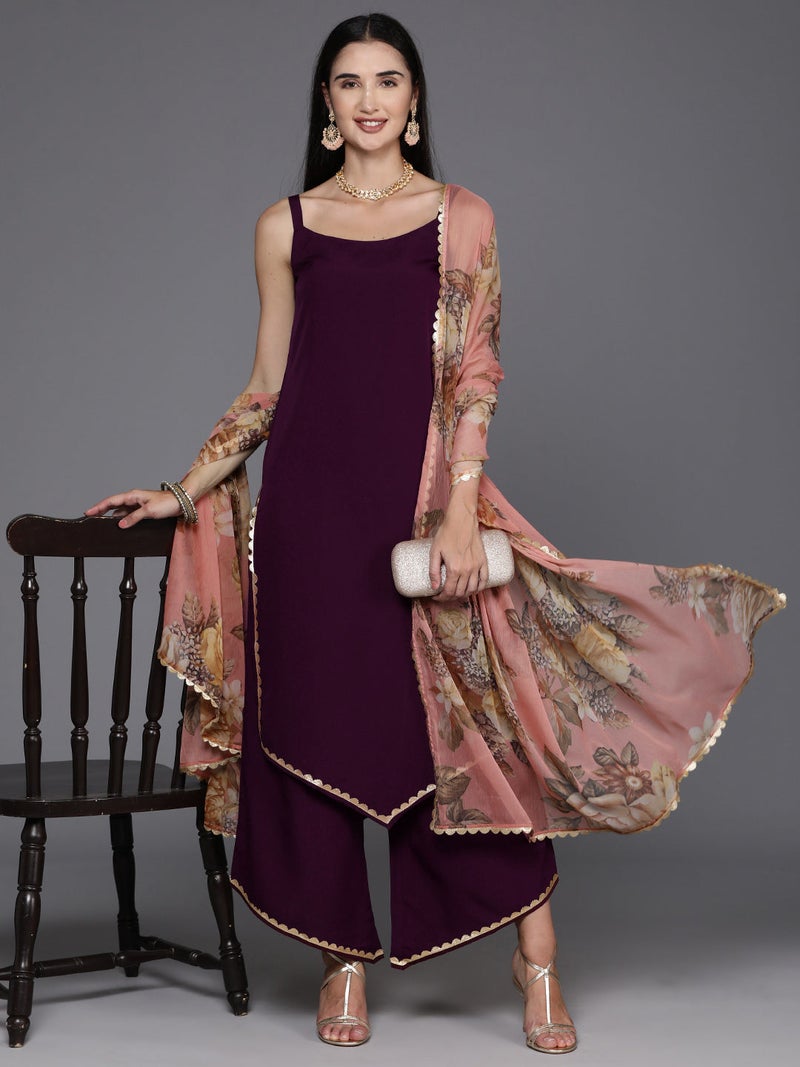Ahalyaa Burgundy Kurta Set For Women - Image 1