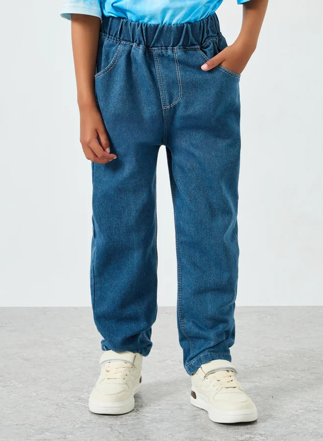 ستايلي جينز قطن بطبعة شعار