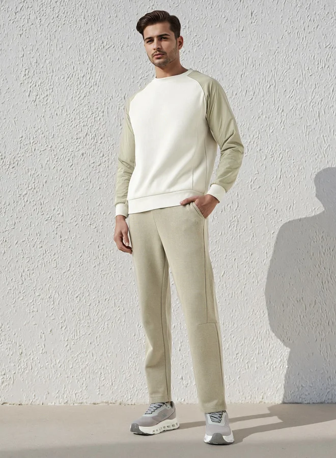 ادوت من سبلاش سويت شيرت رجالي بأكمام راجلان