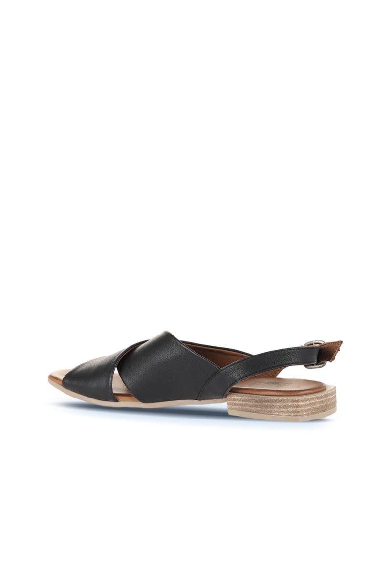 Bueno Textured Slide Sandals - Image 4