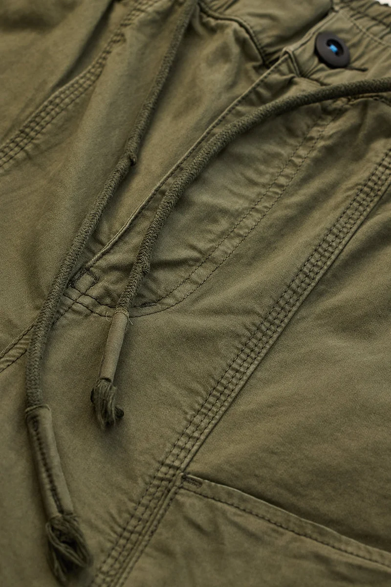 SNITCH Olive Solid Slim Fit Casual Cargo
