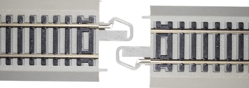 Bachmann Trains - Snap-Fit E-Z TRACK 18” RADIUS CURVED TRACK (4/card) - NICKEL SILVER Rail With Gray Roadbed - HO Scale , Grey - Image 3