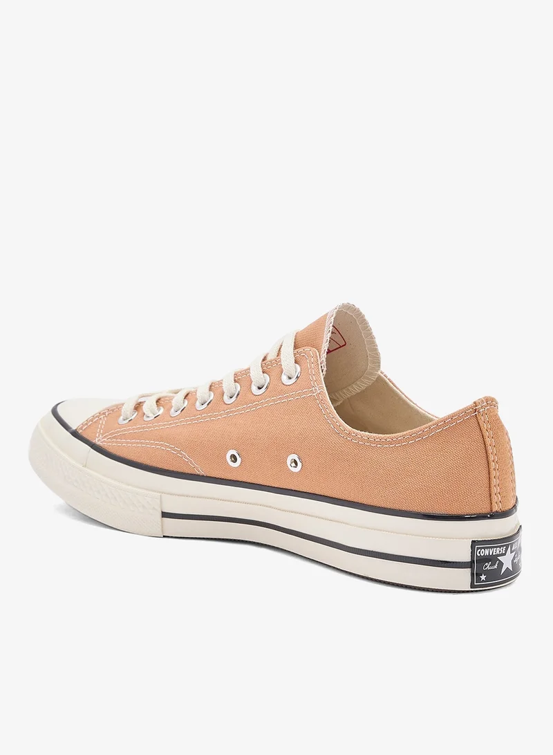 CONVERSE Chuck 70