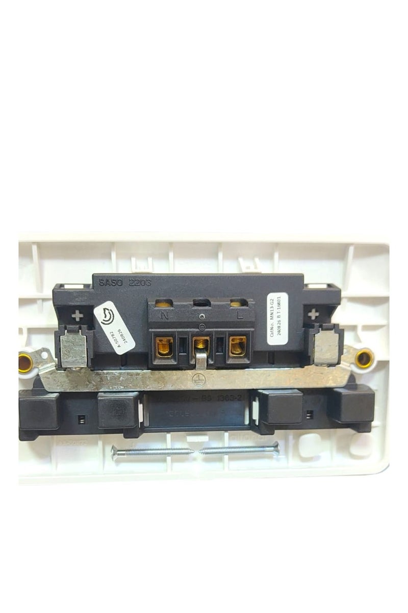 Alfanar Double Wall Socket with Dual Switch – 13A, White, UK Standard Power Outlet - Image 2