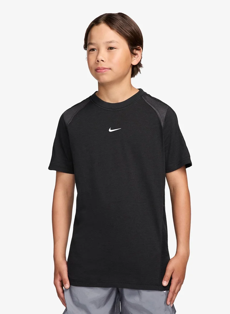 Nike Youth Nsw City Utility T-Shirt